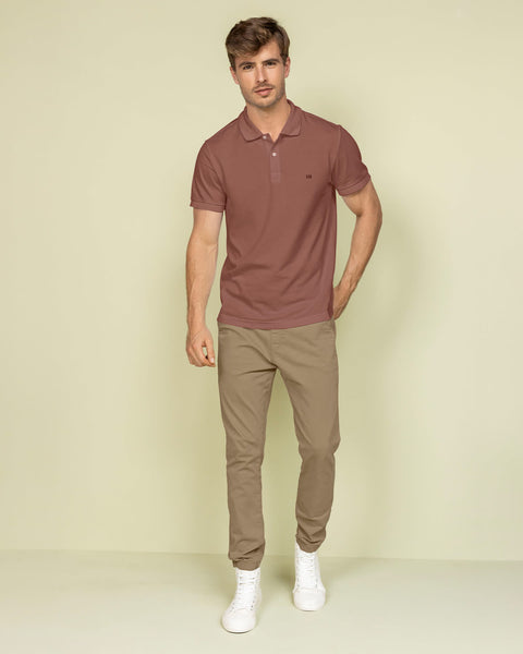 Camisa tipo polo manga corta masculina#color_a89-terracota