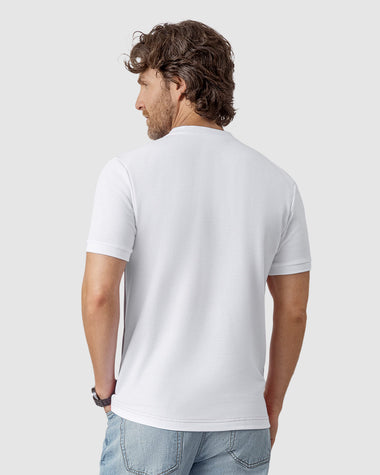 Camisa henley con bloques de color#color_302-fondo-rojo