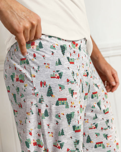 Pantalón bota recta con estampado#color_723-estampado-navidad