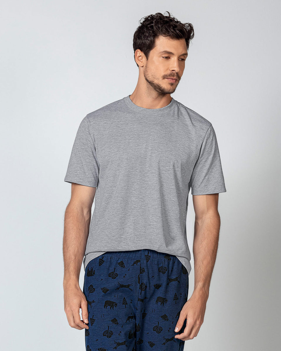 Camisa básica manga corta con cuello redondo para hombre